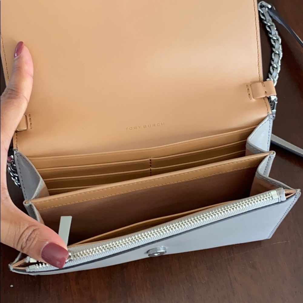 Tory Burch Cream Crossbody Bag - Picture 3 of 4